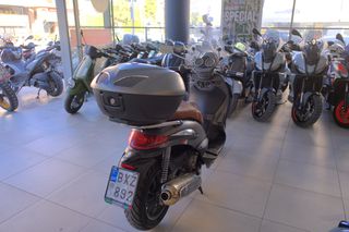 Piaggio Beverly 250 Cruiser 2011 BEVERLY 500 ANNIVERSARY-thumb-16