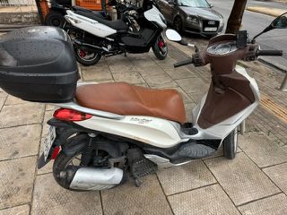 Piaggio Medley 150 2016-thumb-2