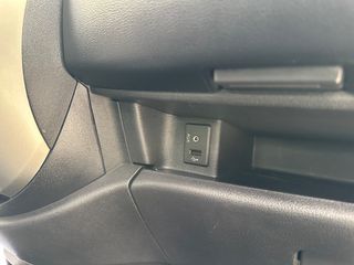 Nissan Micra 2017 1.2 N-TEC-thumb-25