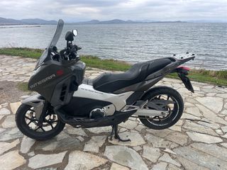 Honda Integra 750 2015-thumb-2