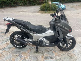 Honda Integra 750 2015-thumb-4