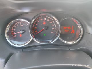 Dacia Duster 2017 DUSTER 4X4 full extra-thumb-18