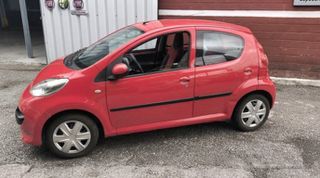 Peugeot 107 2007 1.0 5P-thumb-3