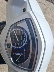 Yamaha CRYPTON-X135 2016-thumb-3