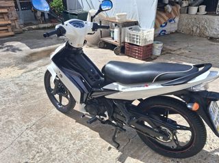 Yamaha CRYPTON-X135 2016-thumb-5