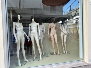 Κούκλα βιτρίνας-thumb-2