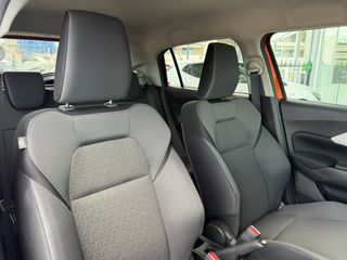Suzuki Swift 2026 1.2 MHEV GL+ CVT-thumb-12
