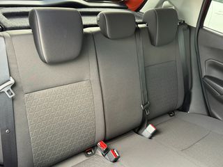 Suzuki Swift 2026 1.2 MHEV GL+ CVT-thumb-13