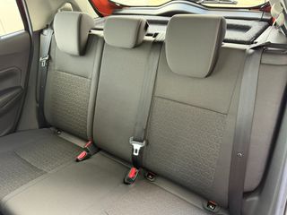 Suzuki Swift 2026 1.2 MHEV GL+ CVT-thumb-15