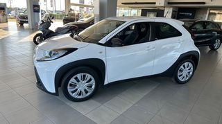 Toyota Aygo (X) 2022 1000cc X-PLAY 72HP EURO 6 ΑΡΙΣΤΟ!!!-thumb-6