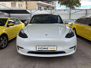 Tesla Model Y 2023 LONG RANGE DUAL MOTOR AWD-thumb-1