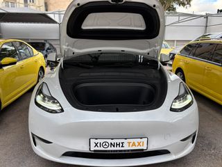 Tesla Model Y 2023 LONG RANGE DUAL MOTOR AWD-thumb-38