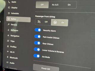 Tesla Model Y 2023 LONG RANGE DUAL MOTOR AWD-thumb-35