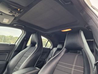 Mercedes-Benz A 180 2015 1.6 109HP Auto PANORAMIC ROOF-thumb-13