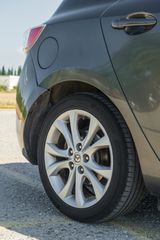 Mazda 3 2011-thumb-8