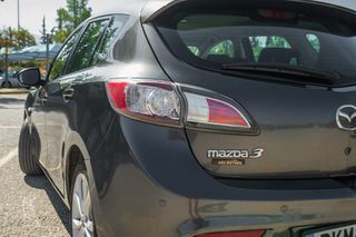 Mazda 3 2011-thumb-28