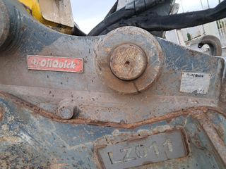Εκσκαφέας Με Ερπύστριες Liebherr 2017 R946LC-thumb-15