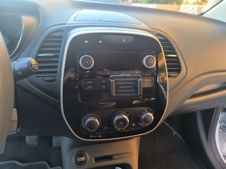 Renault Captur 2019-thumb-11
