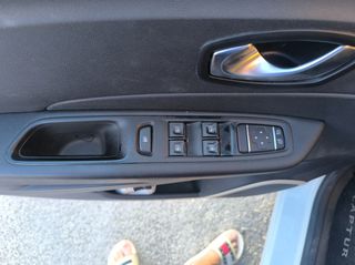 Renault Captur 2019-thumb-13