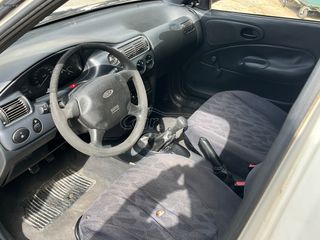 Ford Escort 2002 VAN-thumb-7