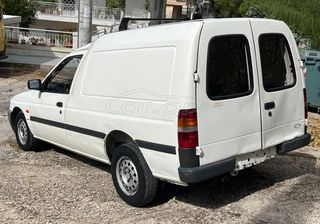 Ford Escort 2002 VAN-thumb-5