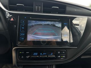 Toyota Auris 2016 Turbo Edition-S-thumb-24