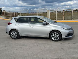 Toyota Auris 2016 Turbo Edition-S-thumb-4