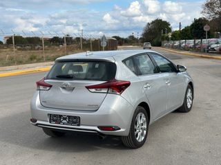 Toyota Auris 2016 Turbo Edition-S-thumb-11