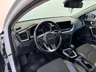 Kia XCeed 2021-thumb-5