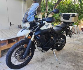 Triumph Tiger 800 XC 2011-thumb-8