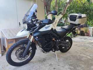 Triumph Tiger 800 XC 2011-thumb-14