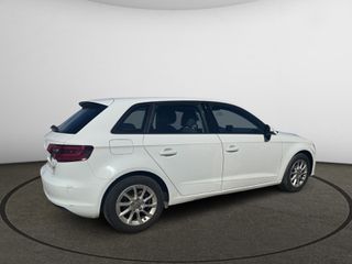 Audi A3 2016-thumb-4