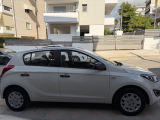 Hyundai i 20 2013 1.3 86hp-thumb-4