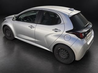 Toyota Yaris 2024 1.5 hybrid automatic Από ιδιώτη  σέρβις στην αντιπροσω-thumb-3