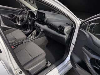 Toyota Yaris 2024 1.5 hybrid automatic Από ιδιώτη  σέρβις στην αντιπροσω-thumb-7