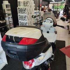 Aprilia Scarabeo 300S 2009-thumb-3
