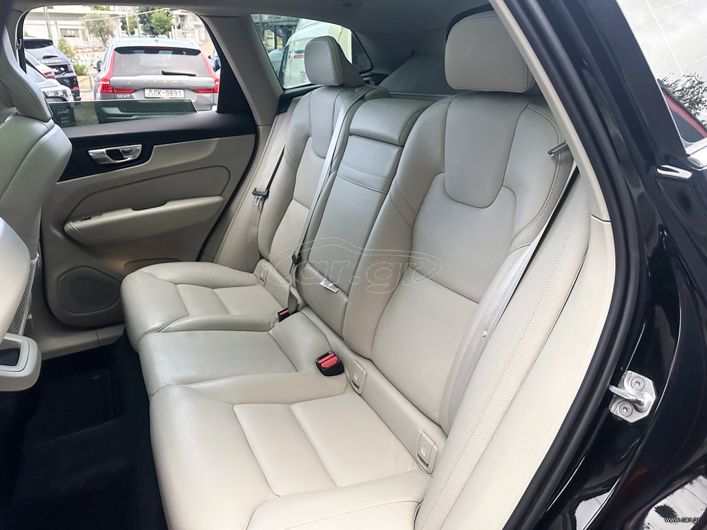 Volvo XC 60 thumbnail 15