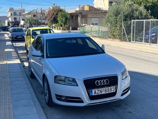 Audi A3 2012 A3 SPORTBACK-thumb-2
