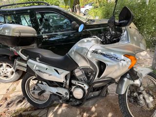 Honda Transalp 650 2004