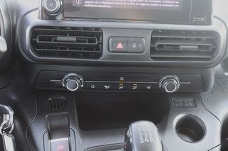 Opel Combo 2021 5πλη ΕΓΓΥΗΣΗ- L1 BUSINESS DIESEL (Ωφέλιμο 610kg…-thumb-15