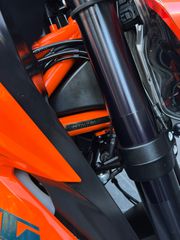 KTM 1290 Super Duke R 2021 Gen.3-thumb-41