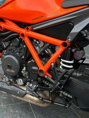 KTM 1290 Super Duke R 2021 Gen.3-thumb-21