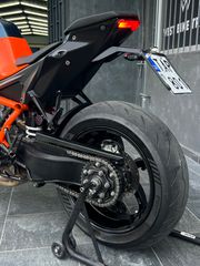 KTM 1290 Super Duke R 2021 Gen.3-thumb-22