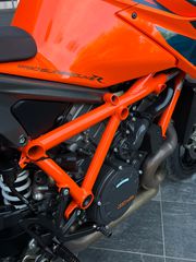 KTM 1290 Super Duke R 2021 Gen.3-thumb-30