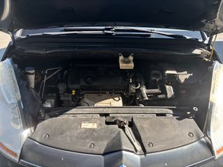 Citroen C4 Picasso 2010 1.6-thumb-10