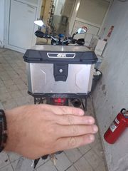 Triumph Tiger 800 XC 2011-thumb-3