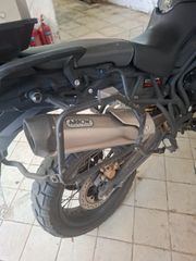 Triumph Tiger 800 XC 2011-thumb-4