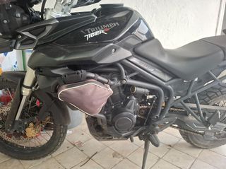 Triumph Tiger 800 XC 2011-thumb-8