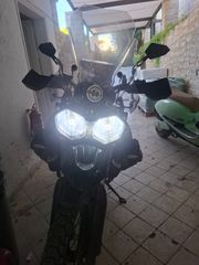 Triumph Tiger 800 XC 2011-thumb-9