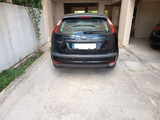 Ford Focus 2006-thumb-1